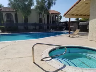 Photo #3: 2224552 Listing