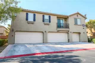 Photo #1: 2224606 Listing