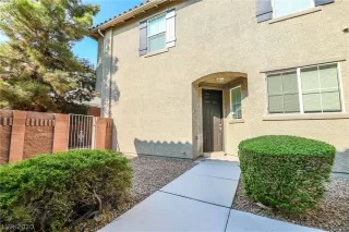 Photo #2: 2224606 Listing