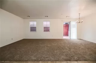 Photo #4: 2224606 Listing