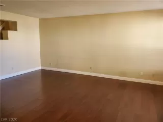 Photo #5: 2224624 Listing 