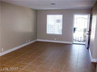 Photo #3: 2224660 Listing 