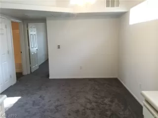 Photo #3: 2224678 Listing 