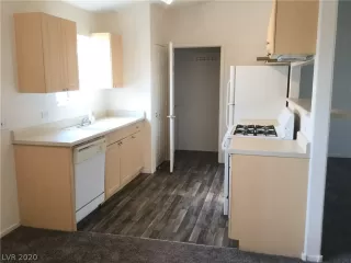 Photo #4: 2224678 Listing 