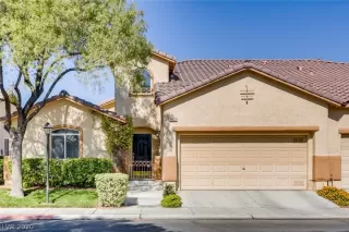 Photo #1: 2224686 Listing 