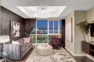 Photo #1: 2224726 Listing 