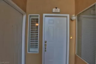 Photo #2: 2224885 Listing 