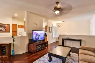 Photo #6: 2224885 Listing 