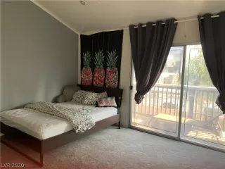 Photo #6: 2224910 Listing