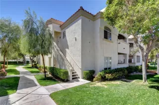 Photo #3: 2224967 Listing