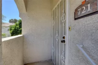 Photo #4: 2224967 Listing