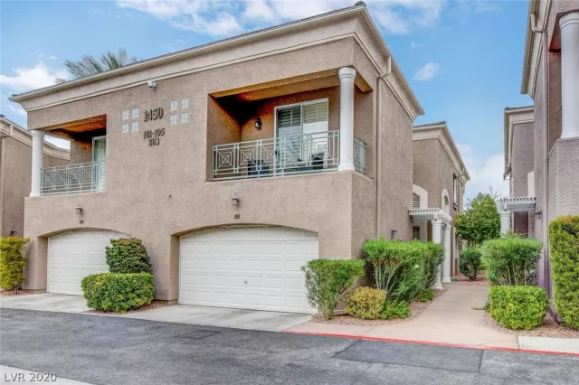 MLS: 2224996 Condo For Sale