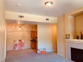 Photo #4: 2225019 Listing