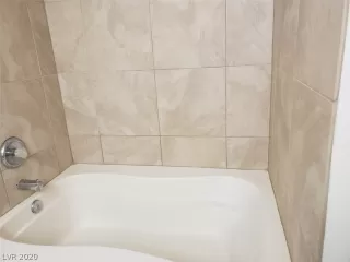 Photo #2: 2225076 Listing 