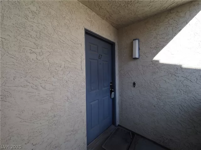 MLS: 2225095 Condo For Sale