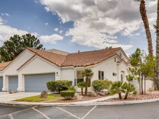 Photo #3: 2225104 Listing 