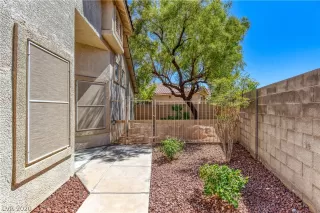 Photo #2: 2225202 Listing 