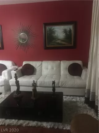 Photo #2: 2225207 Listing 