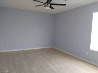 Photo #5: 2225213 Listing 