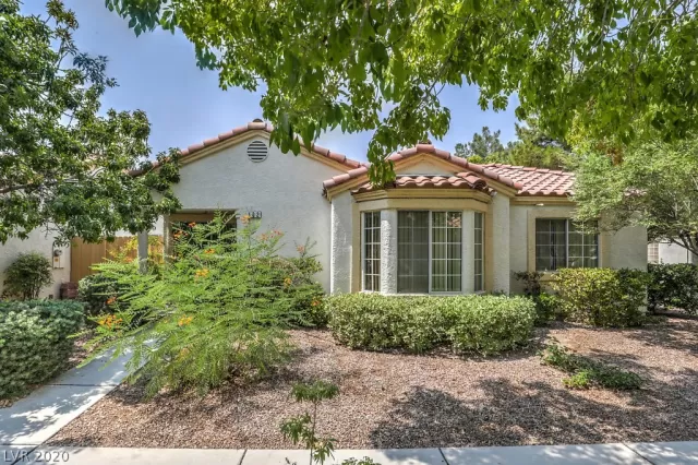 MLS: 2225217 Condo For Sale