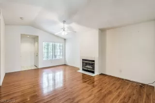 Photo #3: 2225217 Listing