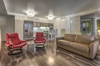 Photo #6: 2225219 Listing