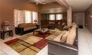 Photo #2: 2225244 Listing 