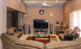 Photo #4: 2225244 Listing 