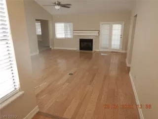 Photo #1: 2225281 Listing 