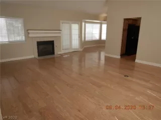 Photo #3: 2225281 Listing 