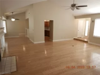 Photo #4: 2225281 Listing 