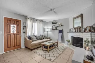 Photo #1: 2225313 Listing