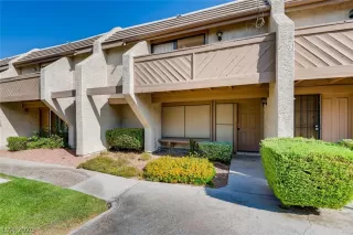 Photo #2: 2225327 Listing 