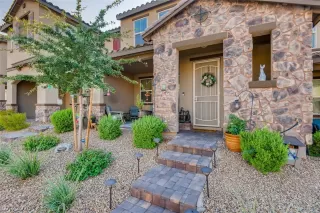 Photo #3: 2225339 Listing