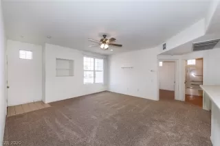 Photo #5: 2225348 Listing 