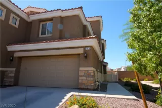 Photo #1: 2225402 Listing 