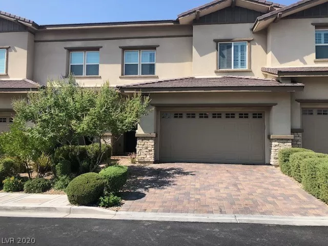 MLS: 2225417 Condo For Sale