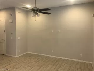 Photo #3: 2225417 Listing 