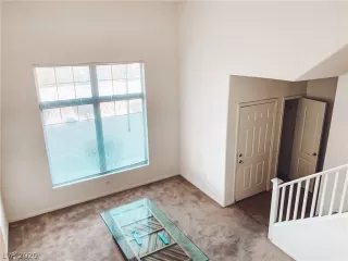 Photo #4: 2225457 Listing