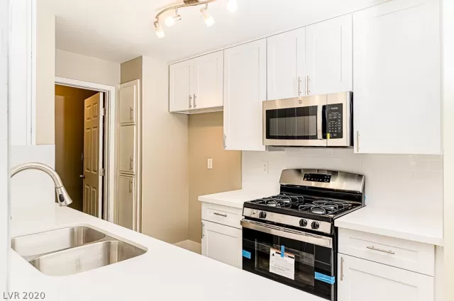 MLS: 2225476 Condo For Sale