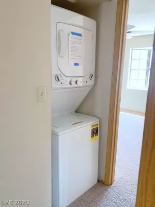 Photo #4: 2225478 Listing 