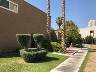 Photo #1: 2225490 Listing 