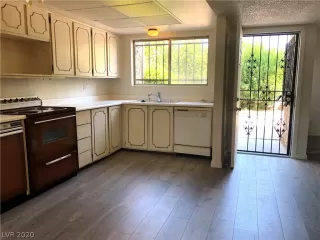 Photo #3: 2225490 Listing 