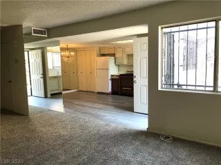 Photo #4: 2225490 Listing 