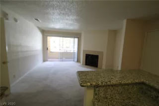 Photo #1: 2225505 Listing