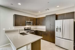 Photo #6: 2225515 Listing 