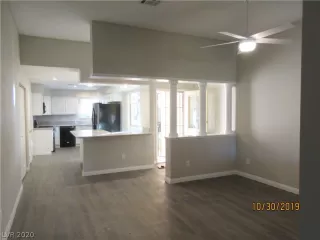 Photo #3: 2225524 Listing