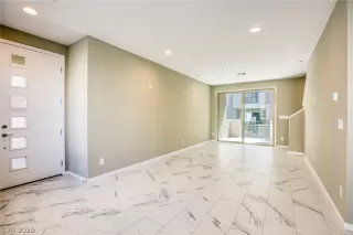 Photo #4: 2225529 Listing