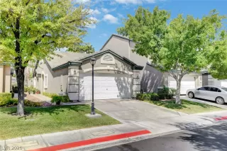 Photo #2: 2225584 Listing