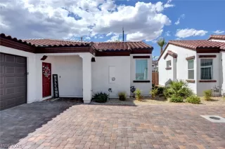 Photo #1: 2225620 Listing 